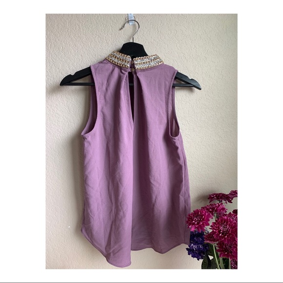 Delicate Blouse - Picture 2 of 2